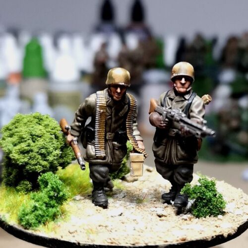 28mm German Fallschirmjager LMG 42 Team